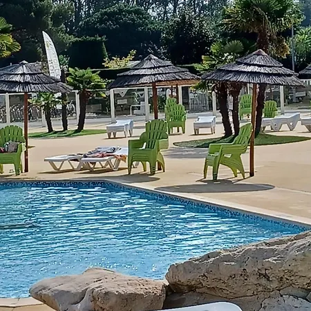 Les Charmettes - Siblu Camping *